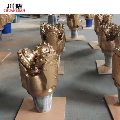 중경질 형성을 위한 6 1/2 인치 IADC 537 기름 물 TCI 트리콘 드릴 비트